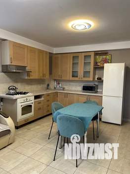 2-к квартира, посуточно, 60м2, 1/3 этаж