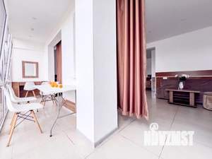 1-к квартира, посуточно, 60м2, 1/1 этаж