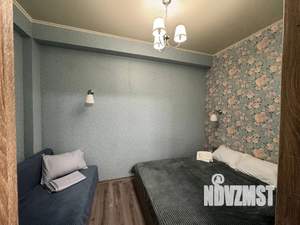 2-к квартира, посуточно, 40м2, 2/6 этаж