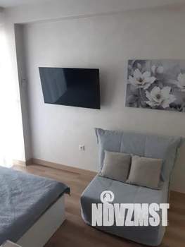 Студия квартира, посуточно, 24м2, 6/13 этаж