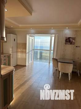 3-к квартира, посуточно, 94м2, 9/25 этаж