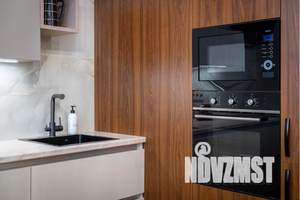 1-к квартира, посуточно, 30м2, 1/18 этаж