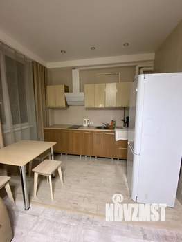 Студия квартира, посуточно, 33м2, 1/8 этаж