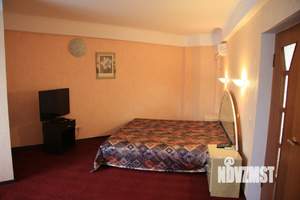 2-к квартира, посуточно, 50м2, 1/1 этаж