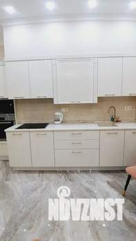 1-к квартира, посуточно, 38м2, 7/18 этаж