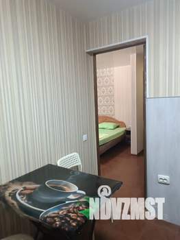 1-к квартира, посуточно, 38м2, 1/4 этаж