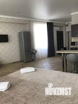 Студия квартира, на длительный срок, 28м2, 2/3 этаж