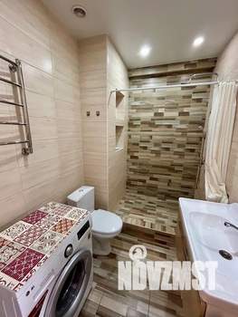 Студия квартира, посуточно, 31м2, 2/10 этаж