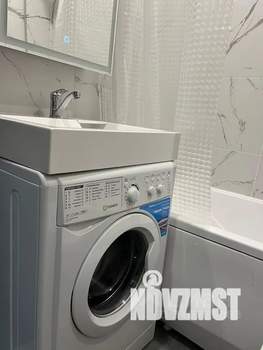 Студия квартира, посуточно, 28м2, 1/4 этаж