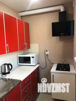 2-к квартира, посуточно, 40м2, 1/3 этаж