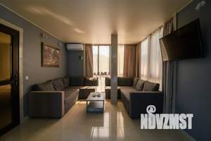 2-к квартира, посуточно, 75м2, 1/1 этаж