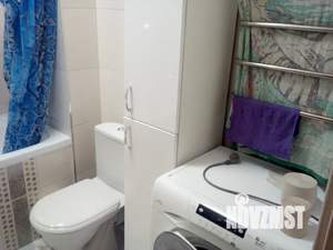 2-к квартира, посуточно, 43м2, 1/2 этаж