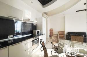 2-к квартира, посуточно, 75м2, 8/17 этаж