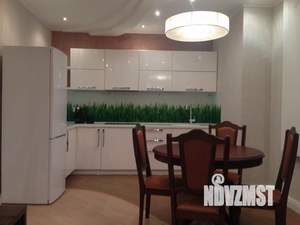 1-к квартира, посуточно, 52м2, 1/1 этаж