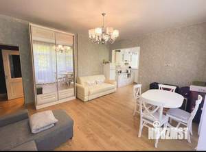 Студия квартира, посуточно, 35м2, 3/12 этаж