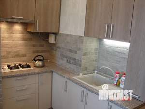 Студия квартира, посуточно, 27м2, 7/10 этаж