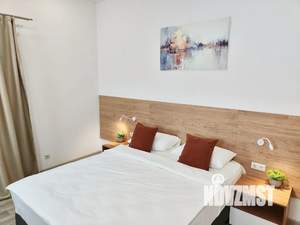 1-к квартира, посуточно, 36м2, 1/18 этаж