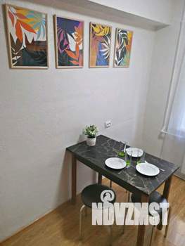 1-к квартира, посуточно, 28м2, 1/1 этаж