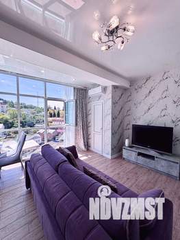 2-к квартира, посуточно, 50м2, 1/1 этаж