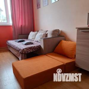 Студия квартира, посуточно, 25м2, 4/9 этаж