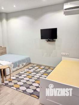 Студия квартира, посуточно, 25м2, 1/8 этаж