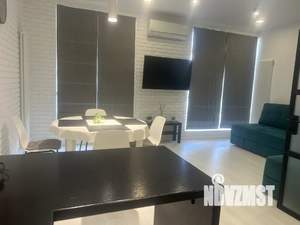 Студия квартира, посуточно, 46м2, 10/17 этаж