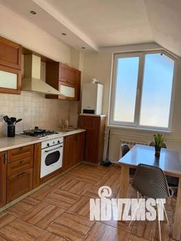 2-к квартира, посуточно, 90м2, 4/4 этаж