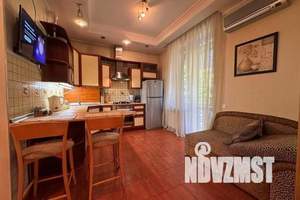 1-к квартира, посуточно, 53м2, 3/5 этаж