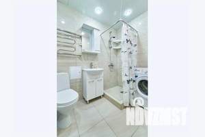 2-к квартира, посуточно, 60м2, 1/9 этаж