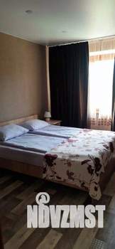 2-к квартира, посуточно, 50м2, 1/1 этаж