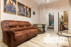 3-к квартира, посуточно, 48м2, 1/19 этаж