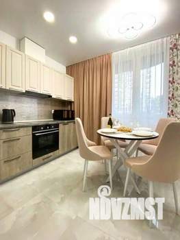 2-к квартира, посуточно, 47м2, 1/1 этаж