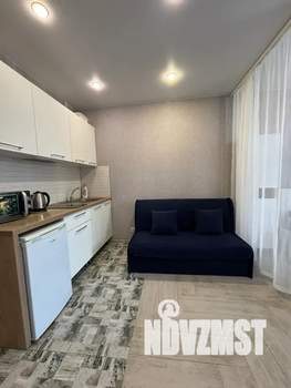 Студия квартира, посуточно, 33м2, 4/17 этаж