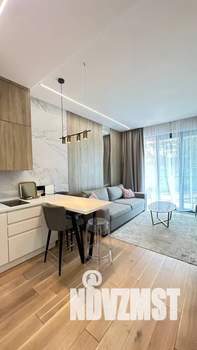 1-к квартира, посуточно, 38м2, 3/3 этаж