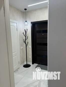 1-к квартира, посуточно, 40м2, 8/19 этаж