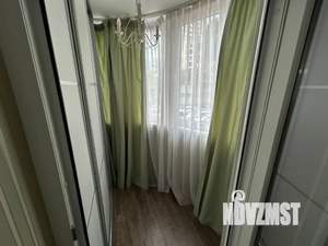 Студия квартира, посуточно, 35м2, 3/22 этаж