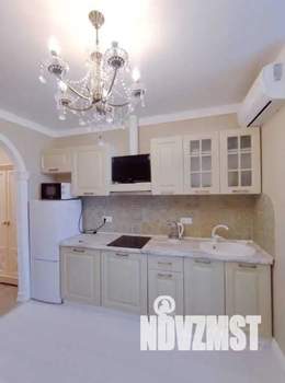1-к квартира, посуточно, 18м2, 1/1 этаж