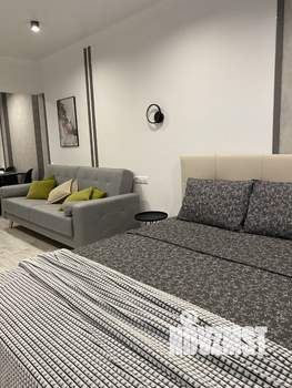 Студия квартира, посуточно, 38м2, 12/22 этаж
