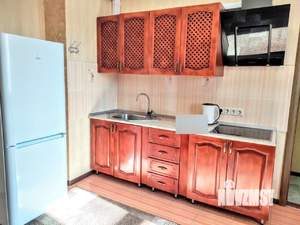 1-к квартира, посуточно, 61м2, 5/16 этаж
