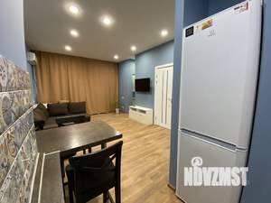 Студия квартира, посуточно, 34м2, 11/19 этаж