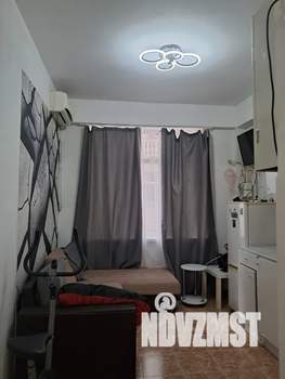 Студия квартира, посуточно, 28м2, 1/8 этаж