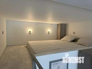 Студия квартира, посуточно, 30м2, 1/20 этаж