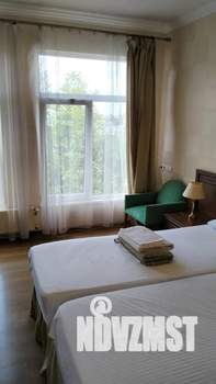 1-к квартира, посуточно, 40м2, 3/3 этаж