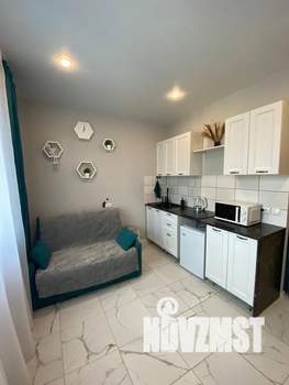 Студия квартира, посуточно, 25м2, 7/19 этаж