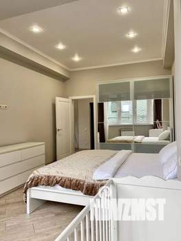 1-к квартира, посуточно, 65м2, 3/6 этаж