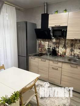 Студия квартира, посуточно, 30м2, 3/3 этаж