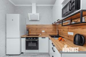 1-к квартира, посуточно, 40м2, 10/12 этаж