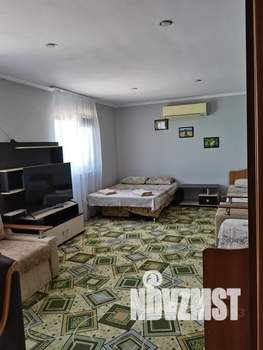 Студия квартира, посуточно, 40м2, 2/2 этаж