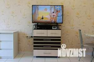 1-к квартира, посуточно, 54м2, 4/6 этаж