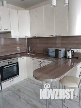 Студия квартира, посуточно, 36м2, 17/19 этаж